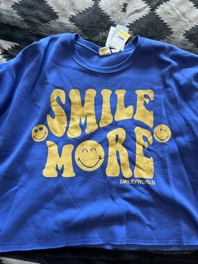 Smile More! Smiley World Cropped Sweatshirt XXL